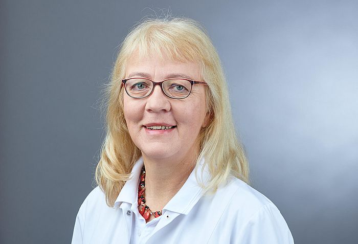 Porträt Dr med Birgit Schoder Fachärztin für Innere und Allgemeinmedizin