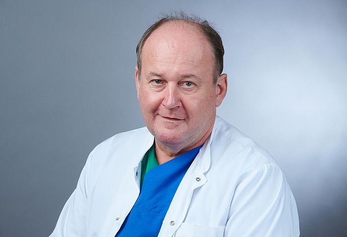 Porträt Dr med Axel Tost