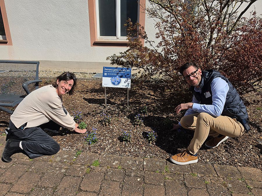 Zeichen der Erinnerung und Menschlichkeit Zeichen der Erinnerung und Menschlichkeit