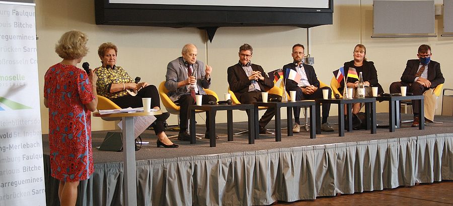 Podiumsdiskussion