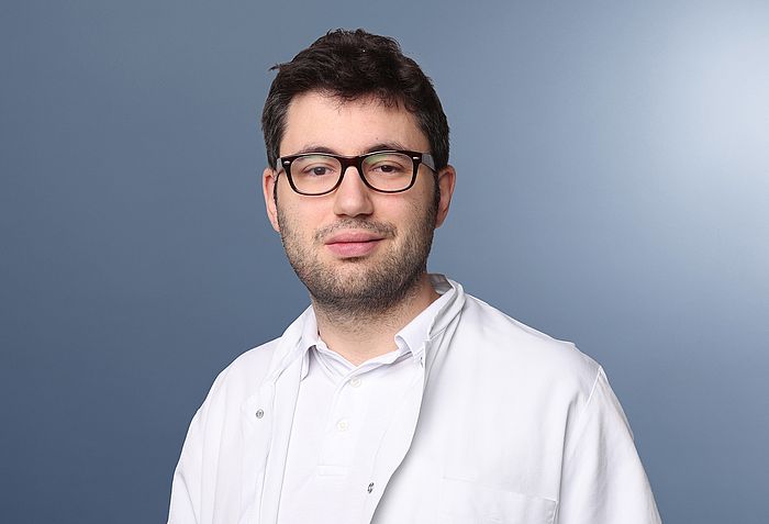 Portraitfoto Andreas Reuss