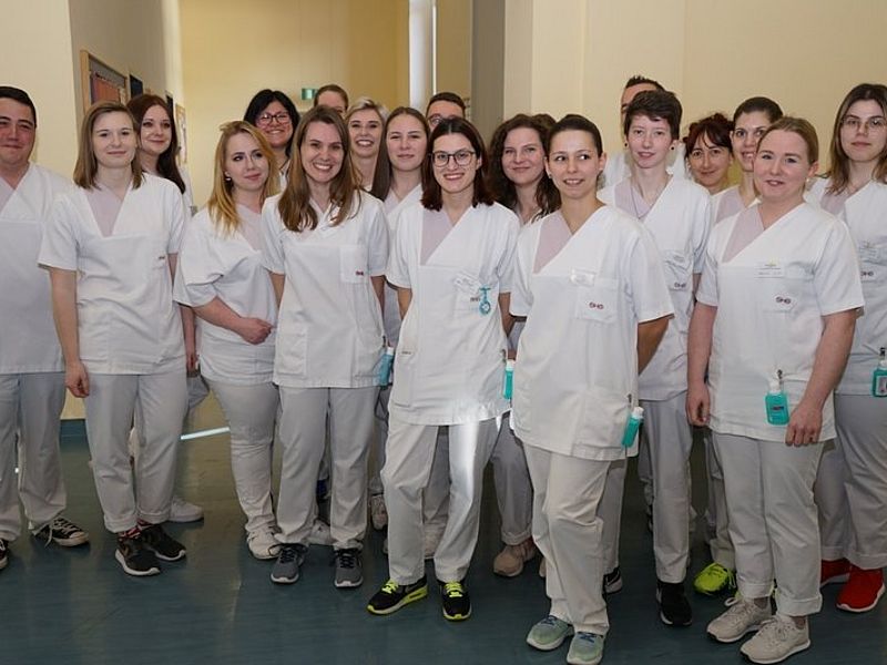 Auszubildende der Schule für Gesundheits- und Pflegeberufe