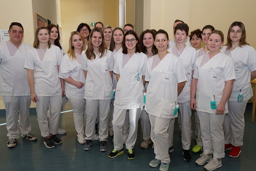 Auszubildende der Schule für Gesundheits- und Pflegeberufe