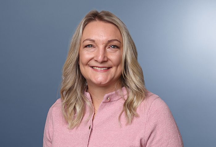 Portraitfoto Julia Schmidt