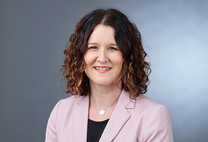 Portraitfoto Diana Wolf-Schütz