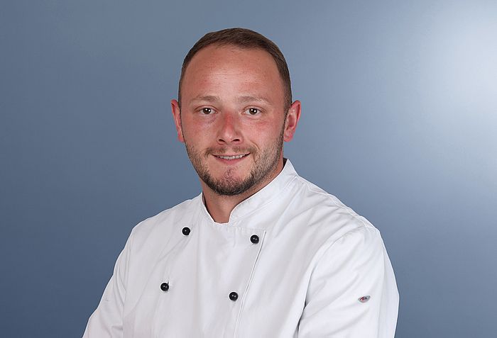 Portraitfoto Steven Schmidt