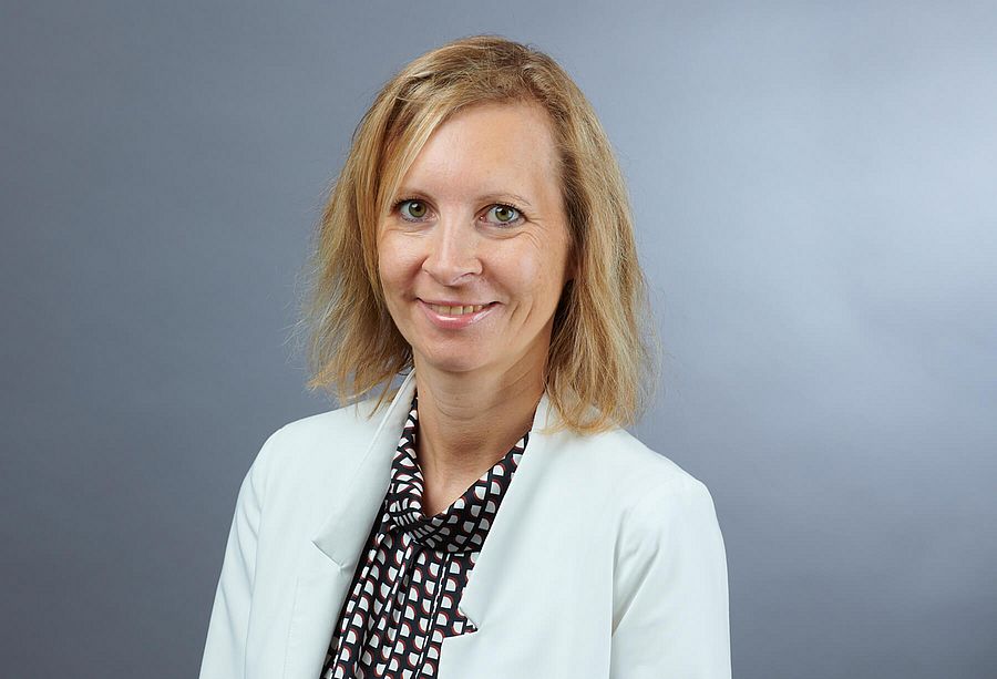 Portraitfoto Dr. med. Melanie Bluhm