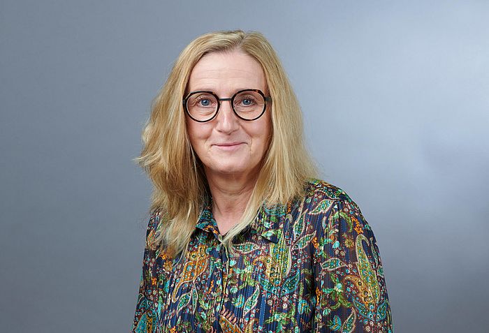 Porträt Nicole Enderle Sekretärin des Verwaltungsdirektors