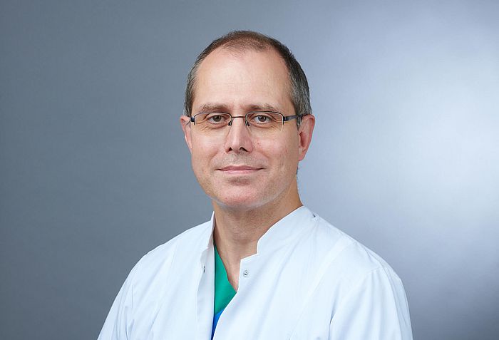 Porträt Dr med Markus Müller