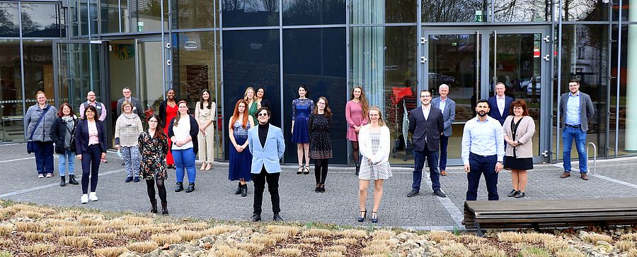 Die  Absolventen der Völklinger Krankenpflegeschule