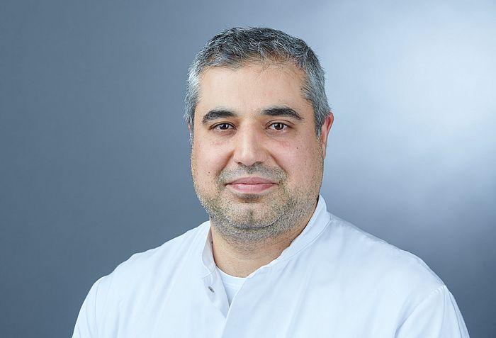 Porträt Husam Ghazi Facharzt für Innere Medizin und Pneumologie