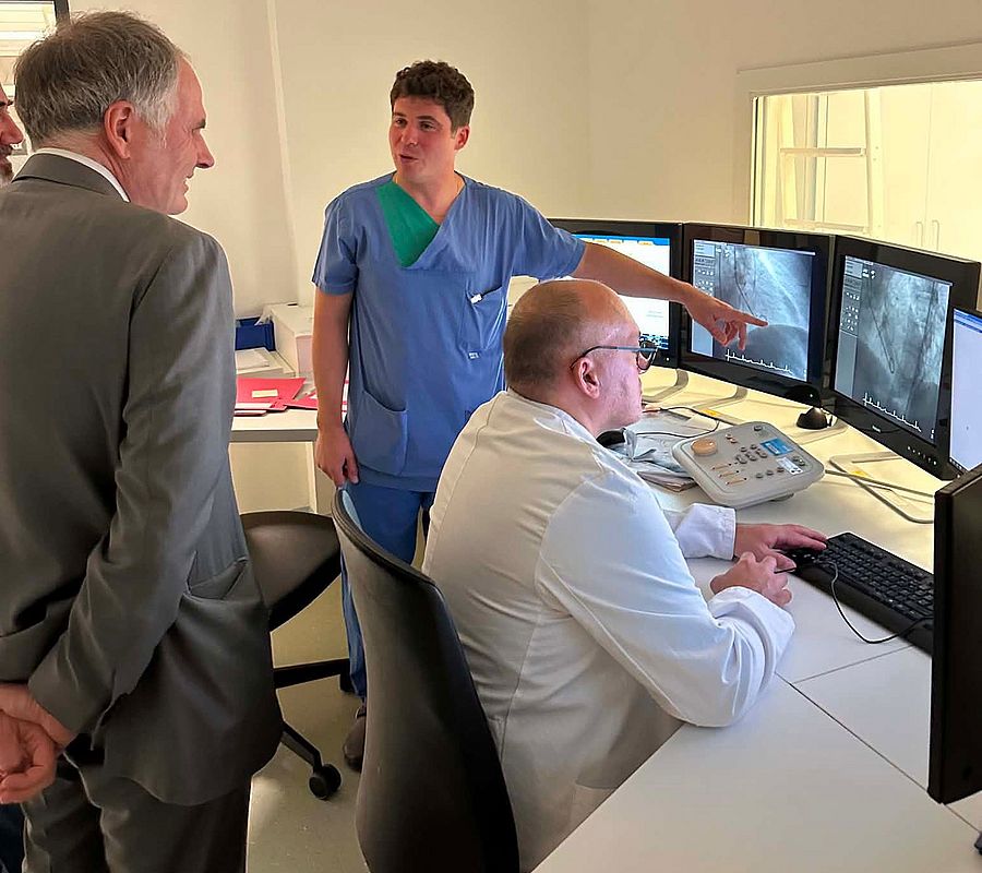 Grenzüberschreitende Herzmedizin als Modell europäischer Zusammenarbeit Grenzüberschreitende Herzmedizin, Präsentation in der Radiologie