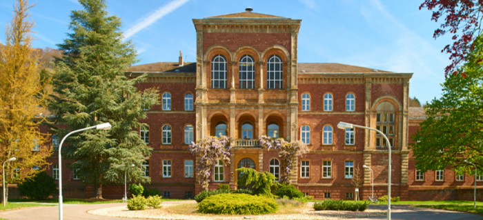 Frontaufnahme der SHG Kliniken Merzig